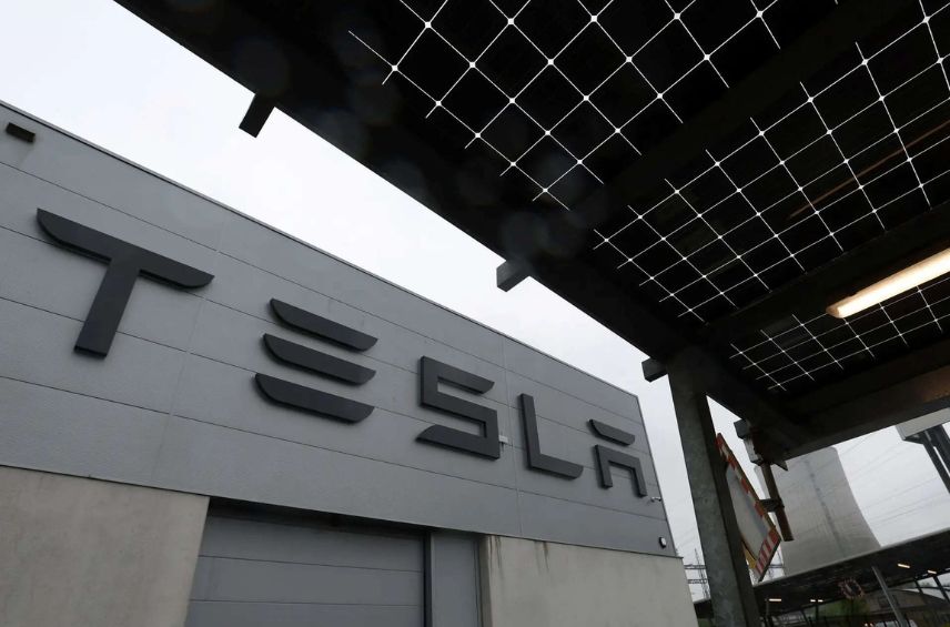 Tesla has leased a 30-seater office at Phoenix Market City, Kurla, Mumbai, for ₹3 lakh a month, marking a key step in building its India presence.