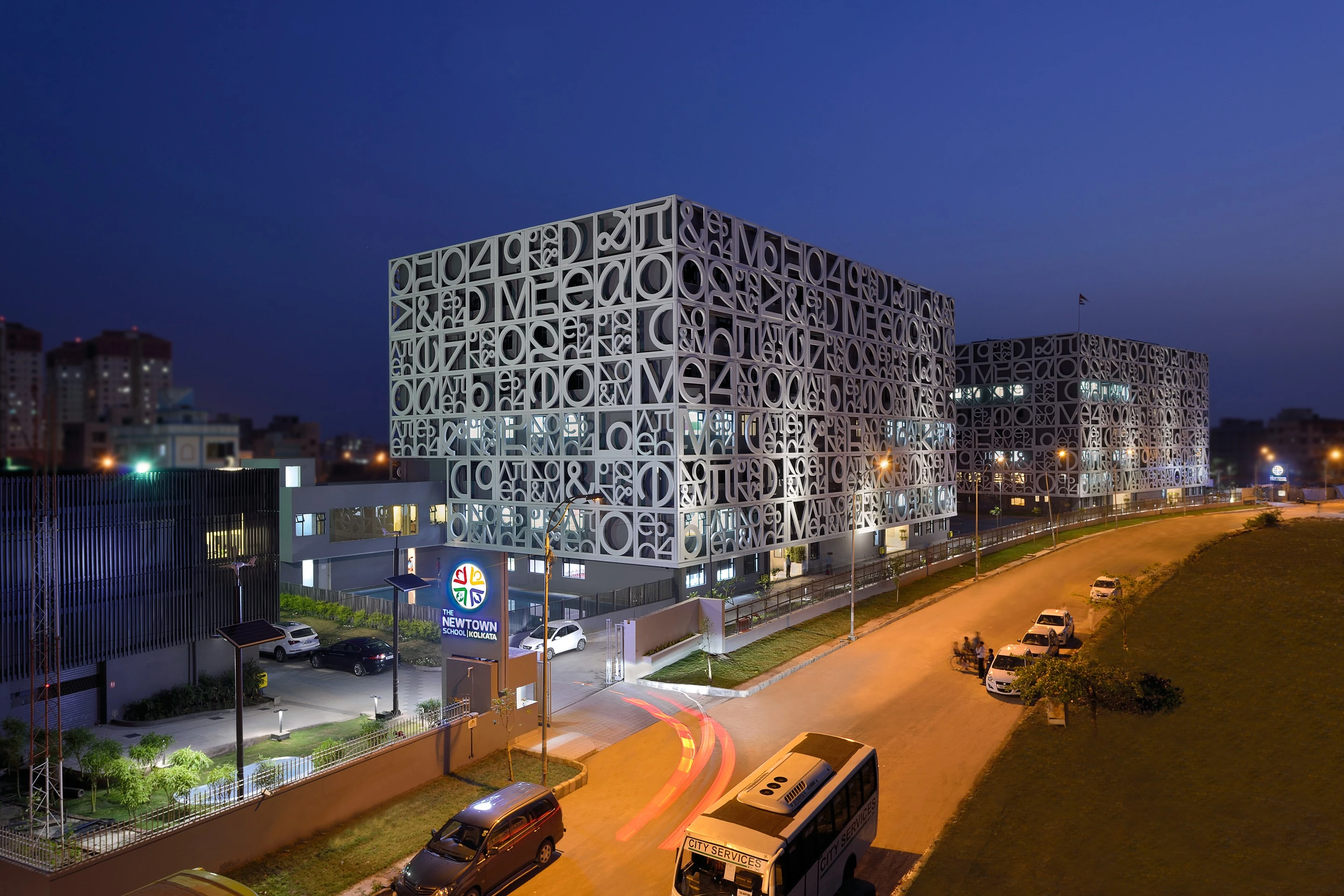 School Façade and Campus Design: Creating Identity through Architecture in Newtown, Kolkata