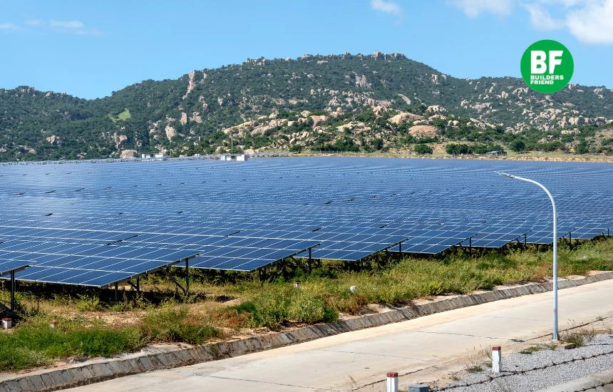 India’s solar surge faces global headwinds despite record growth and massive potential.