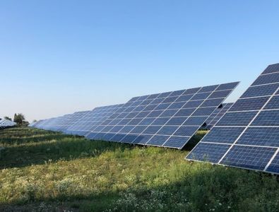 From Sun to Subsoil: How Nations Are Cutting Dependence on Fossil Fuels