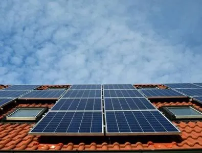 Waaree Energies Evaluates US Solar Cell Manufacturing Expansion