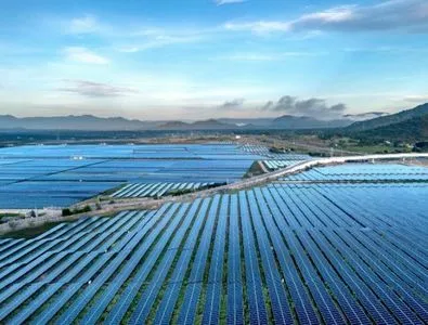 Solar Industry Urges CERC to Raise Power Exchange Price Cap Amid Record Demand